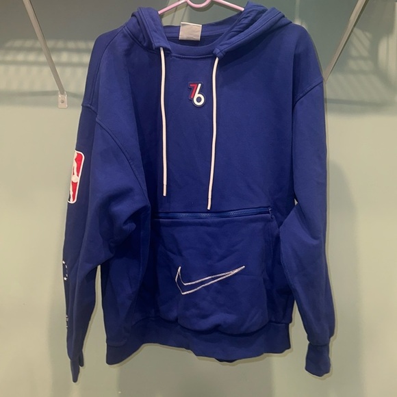 Philly 76rs Nike hoodie - Picture 2 of 7